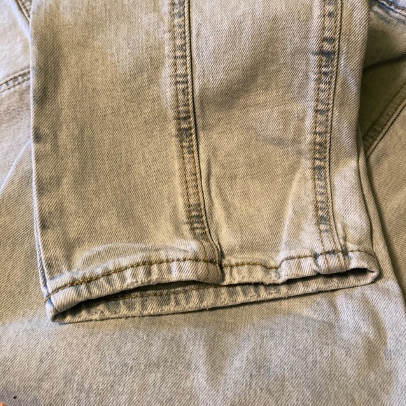 Women’s Jeans - Picture 4 of 5